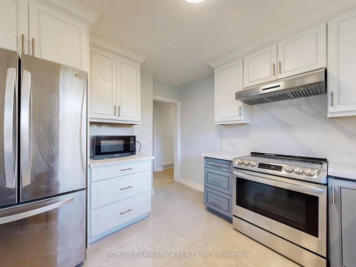 Photo 11 at 41 Goodview Road, Don Valley Village, Toronto