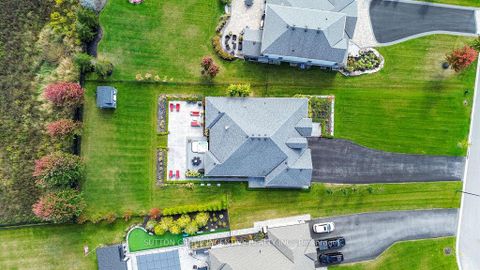 Photo 3 at 327 Sunnybrae Avenue, Stroud, Innisfil