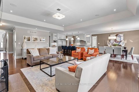 Photo 13 at 327 Sunnybrae Avenue, Stroud, Innisfil