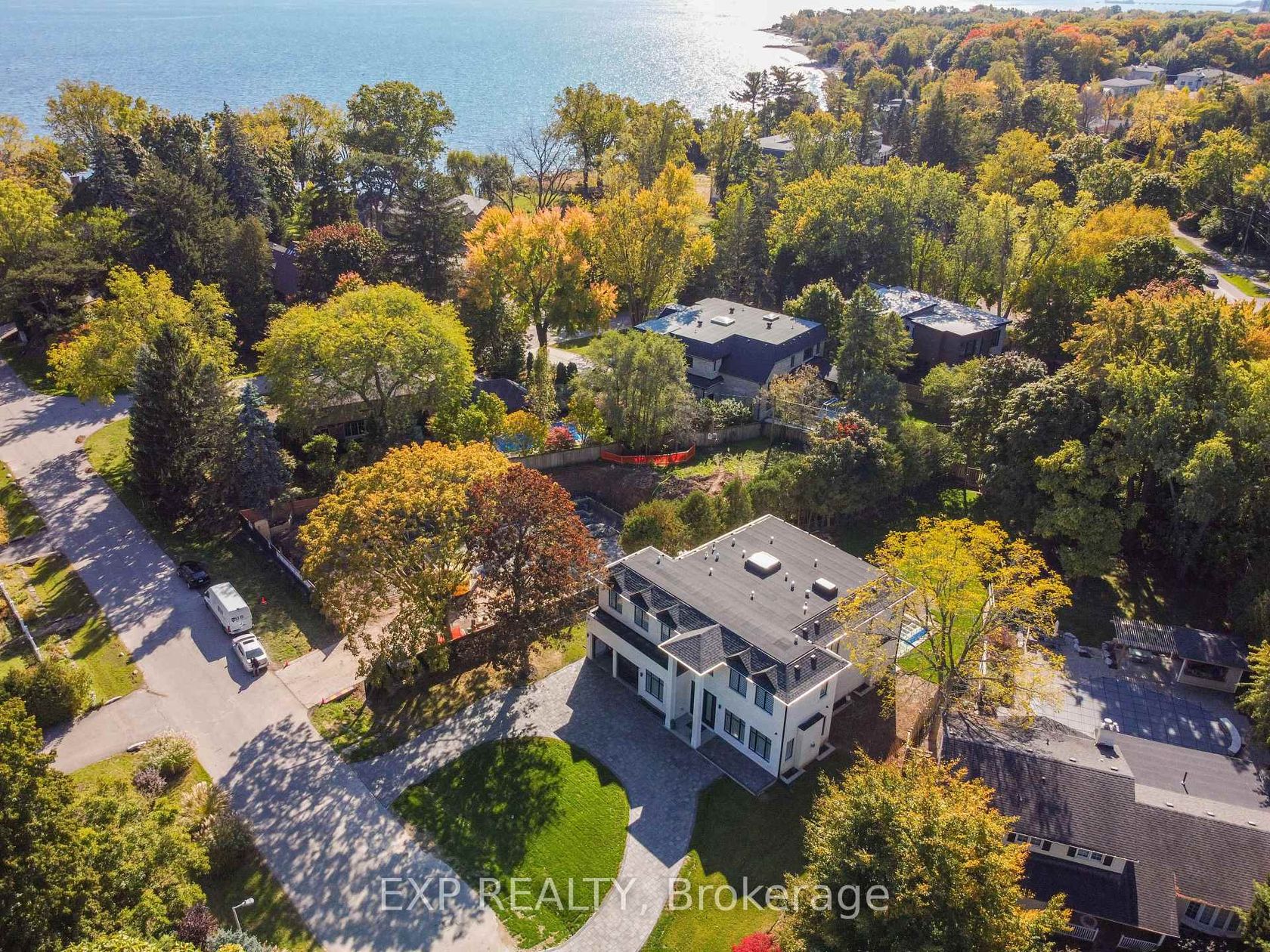 150 WOLFDALE Avenue, SW Southwest, Oakville 
