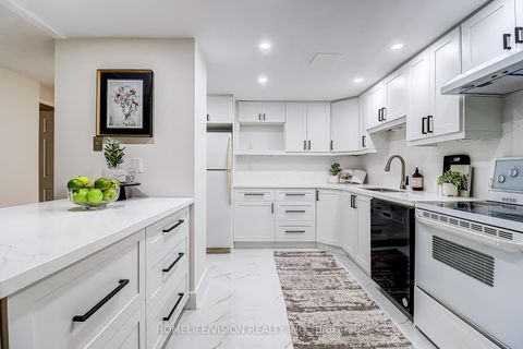Photo 8 at 207 - 131 Beecroft Road, Westgate, Toronto