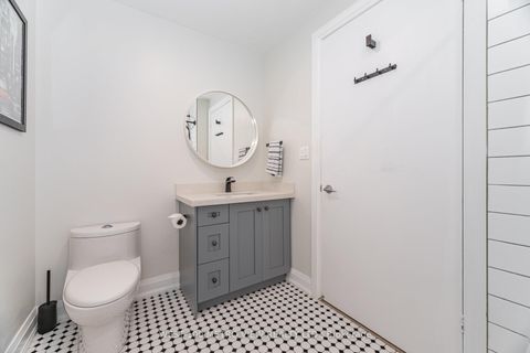 Photo 23 at 710 - 700 King Street W, Waterfront Communities C1, Toronto