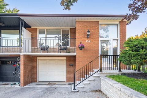Photo 0 at 154 Rainbow Drive, West Woodbridge, Vaughan