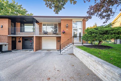 Photo 1 at 154 Rainbow Drive, West Woodbridge, Vaughan