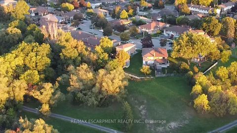 Photo 42 at 154 Rainbow Drive, West Woodbridge, Vaughan