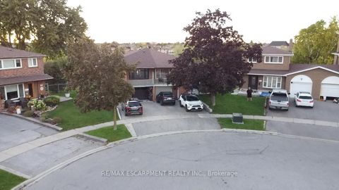 Photo 48 at 154 Rainbow Drive, West Woodbridge, Vaughan