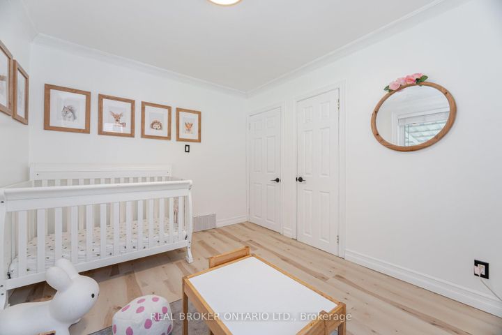 Photo 14 at 18 Adanac Drive, Cliffcrest, Toronto