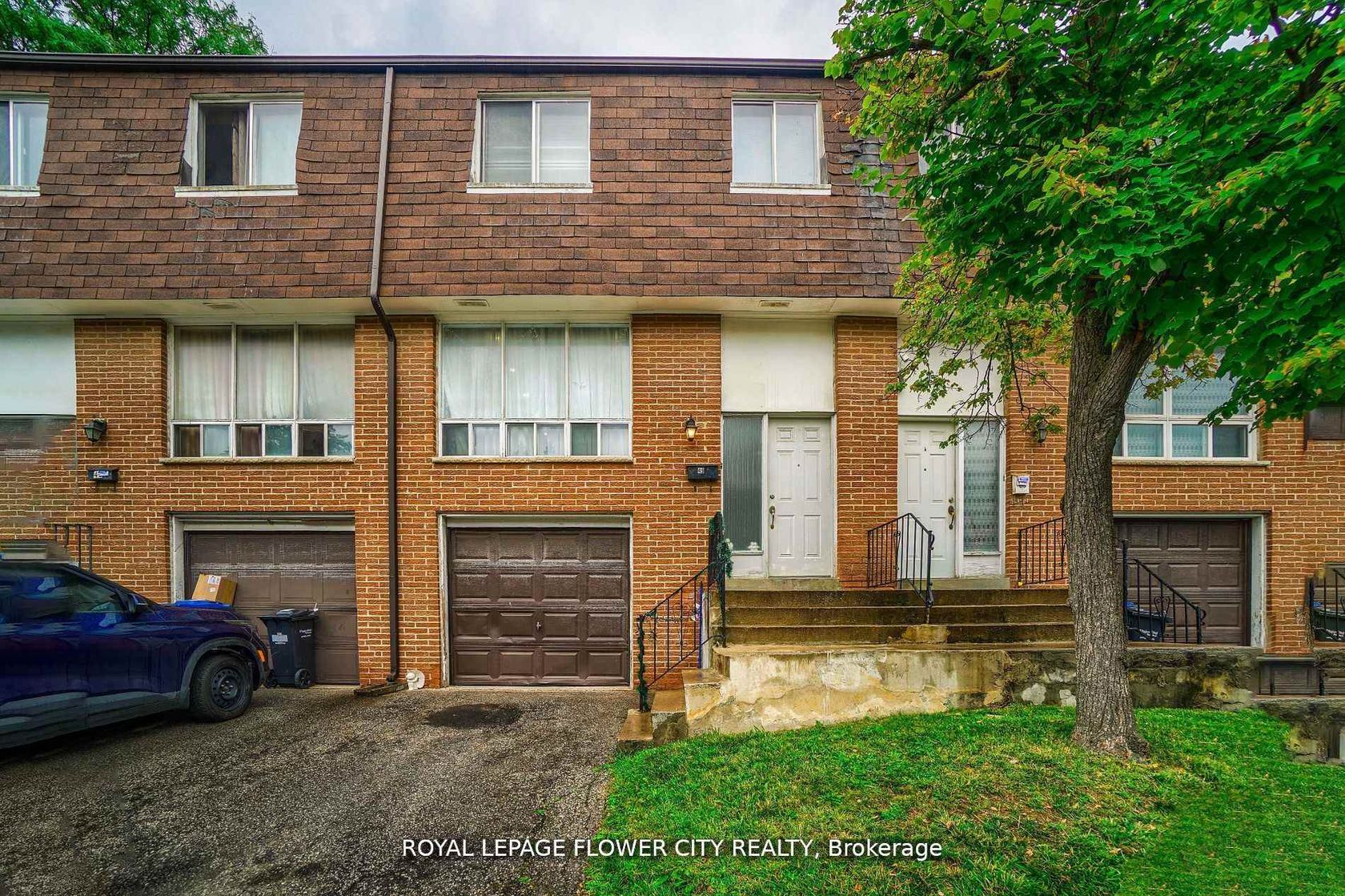 49 - 7475 Goreway Drive, Malton, Mississauga by Loree Meneguzzi Real Estate 49 - 7475 Goreway Drive, Malton, Mississauga