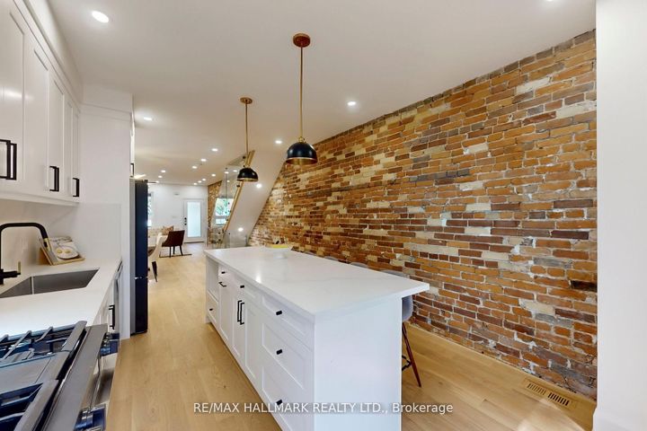 Photo 9 at 51 Withrow Avenue, North Riverdale, Toronto