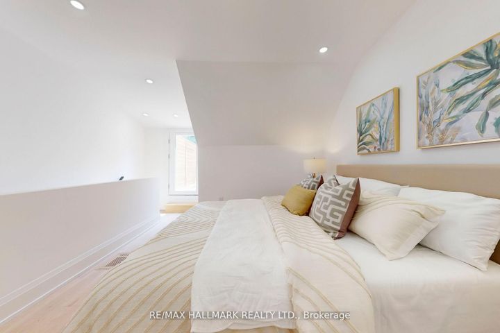 Photo 18 at 51 Withrow Avenue, North Riverdale, Toronto