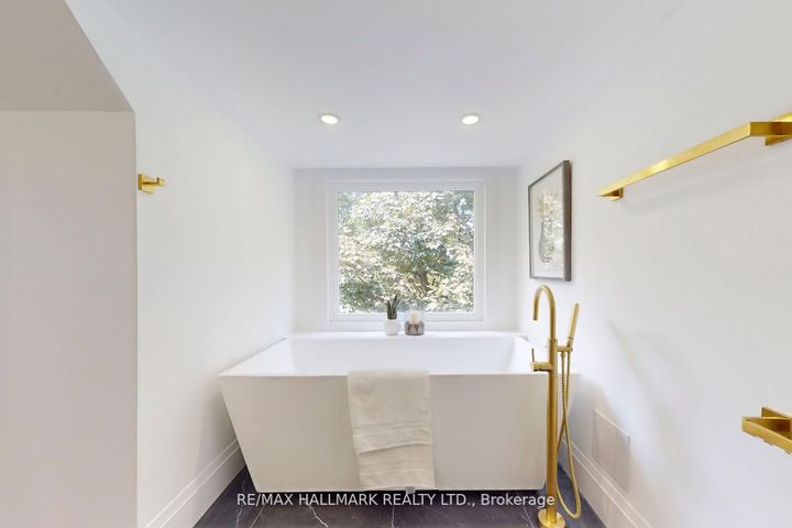 Photo 21 at 51 Withrow Avenue, North Riverdale, Toronto