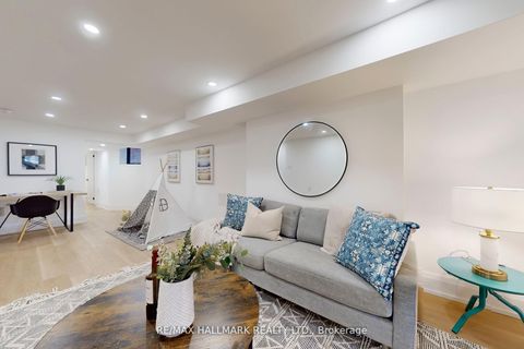 Photo 25 at 51 Withrow Avenue, North Riverdale, Toronto