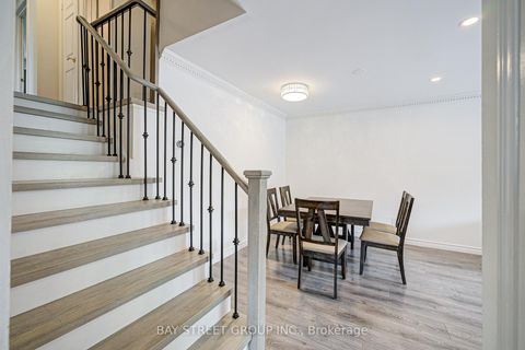 Photo 7 at 64 Rakewood Crescent, L'Amoreaux, Toronto