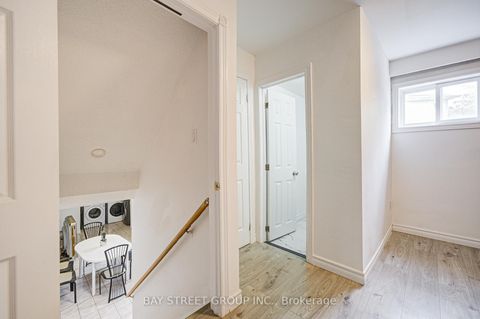 Photo 23 at 64 Rakewood Crescent, L'Amoreaux, Toronto