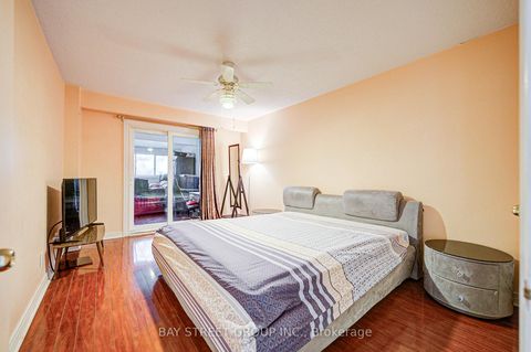 Photo 27 at 64 Rakewood Crescent, L'Amoreaux, Toronto
