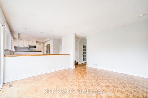 Photo 17 at 17 Bramble Drive, Don Mills, Toronto