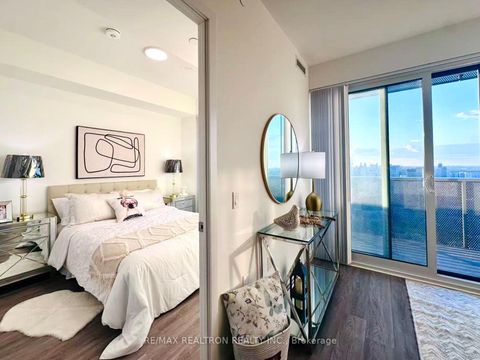 Photo 16 at 6303 - 55 Cooper Street, Waterfront Communities C8, Toronto