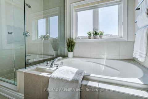 Photo 21 at 15 Kincardine Street, Kleinburg, Vaughan