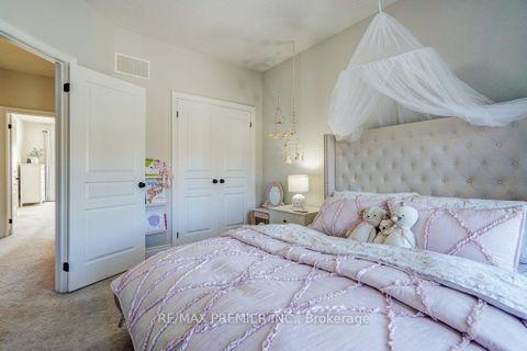 Photo 23 at 15 Kincardine Street, Kleinburg, Vaughan