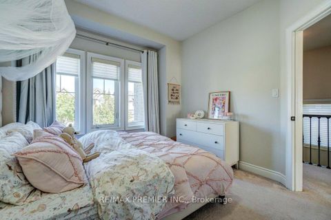 Photo 24 at 15 Kincardine Street, Kleinburg, Vaughan