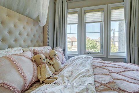 Photo 25 at 15 Kincardine Street, Kleinburg, Vaughan