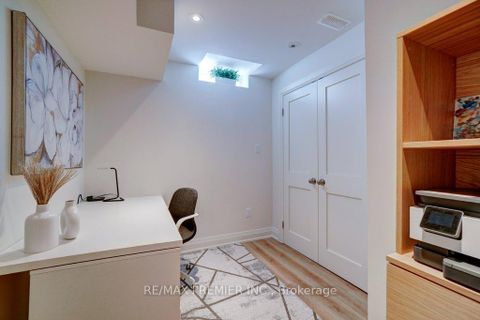 Photo 38 at 15 Kincardine Street, Kleinburg, Vaughan