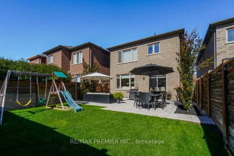 Photo 43 at 15 Kincardine Street, Kleinburg, Vaughan