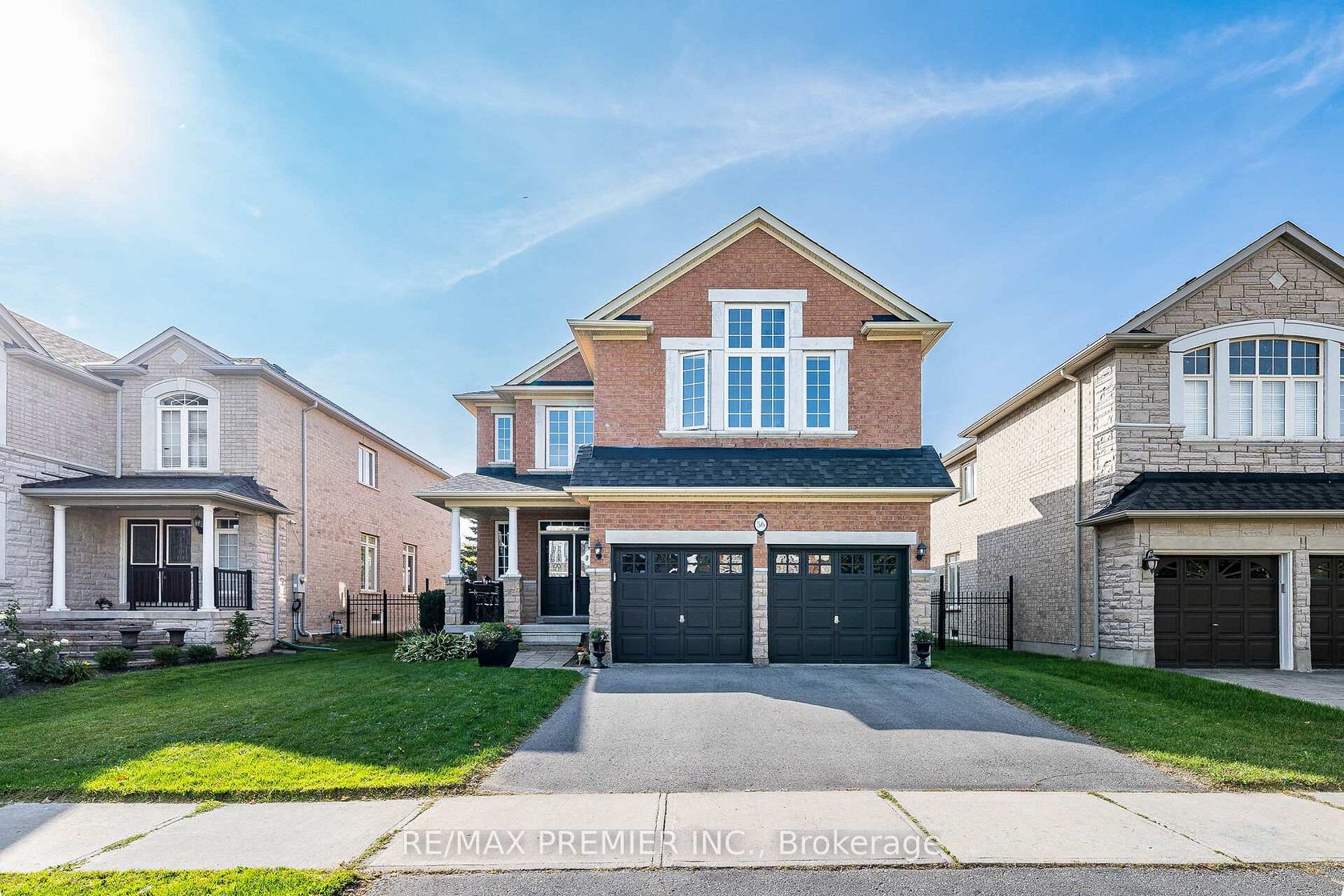 56 Wicker Drive, Jefferson, Richmond Hill by Loree Meneguzzi Real Estate 56 Wicker Drive, Jefferson, Richmond Hill