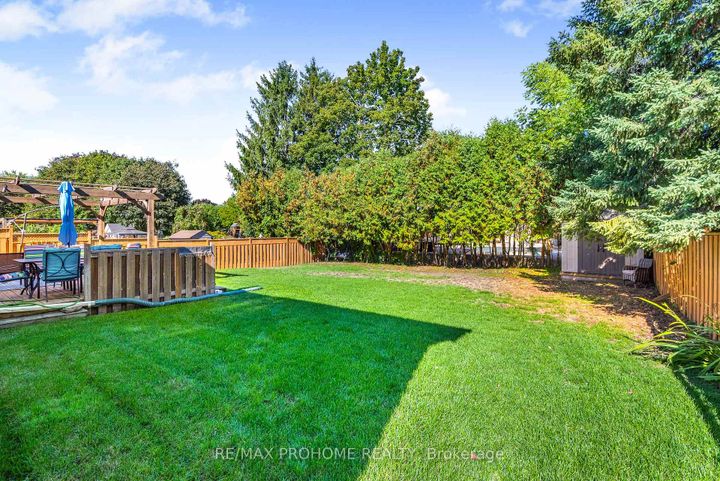 Photo 32 at 32 Sir Bedevere Place, Markham Village, Markham