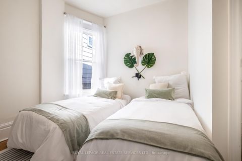 Photo 24 at 65 Drayton Avenue, Woodbine Corridor, Toronto