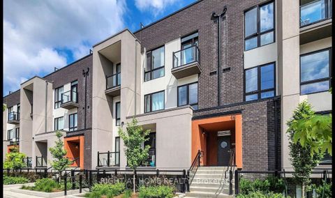 Photo 0 at 5 - 10 Marquette Avenue, Lawrence, Toronto