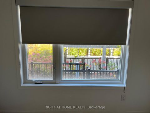 Photo 21 at 5 - 10 Marquette Avenue, Lawrence, Toronto