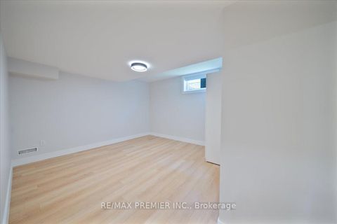 Photo 41 at 157 Jeanne Drive, East Woodbridge, Vaughan