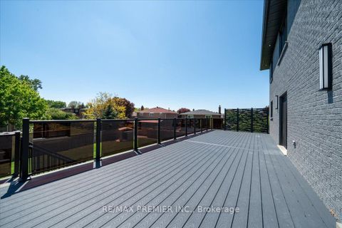 Photo 46 at 157 Jeanne Drive, East Woodbridge, Vaughan