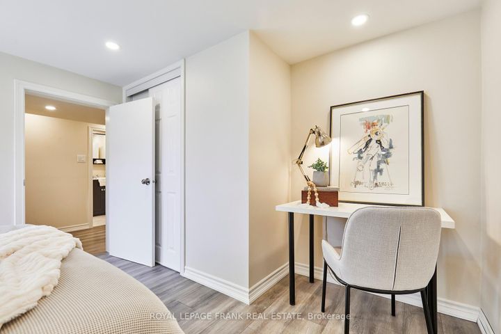 Photo 31 at 432 Park Road N, McLaughlin, Oshawa