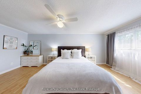 Photo 23 at 122 Browning Trail, Letitia Heights, Barrie