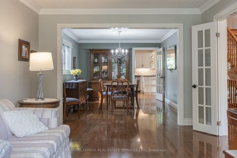 Photo 16 at 1210 BEECHGROVE Crescent, GA Glen Abbey, Oakville