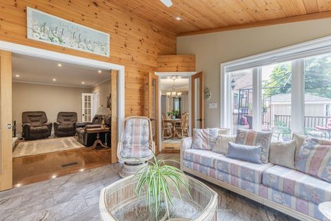 Photo 25 at 1210 BEECHGROVE Crescent, GA Glen Abbey, Oakville