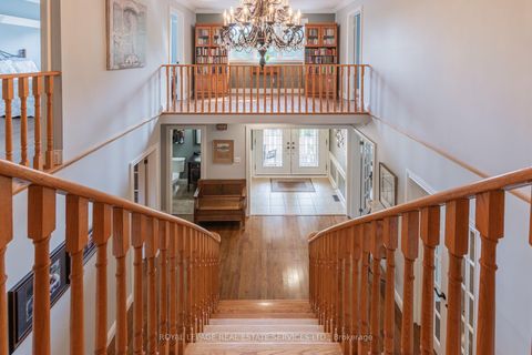 Photo 29 at 1210 BEECHGROVE Crescent, GA Glen Abbey, Oakville