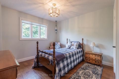 Photo 40 at 1210 BEECHGROVE Crescent, GA Glen Abbey, Oakville