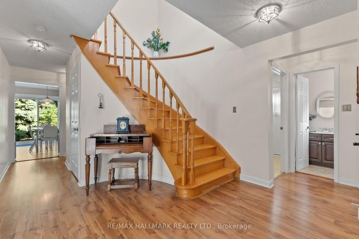 Photo 2 at 15 Emcarr Drive, West Hill, Toronto