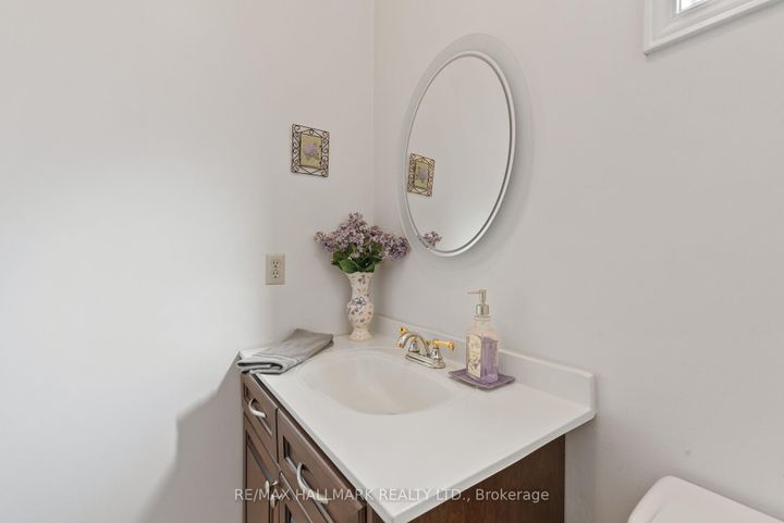 Photo 16 at 15 Emcarr Drive, West Hill, Toronto