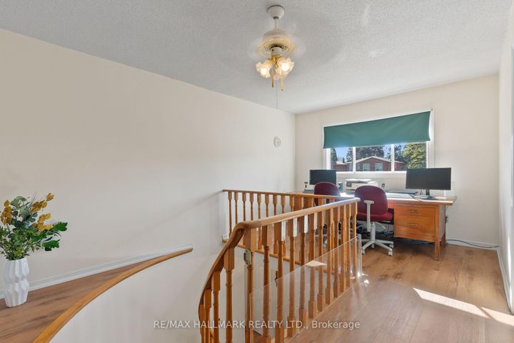 Photo 18 at 15 Emcarr Drive, West Hill, Toronto