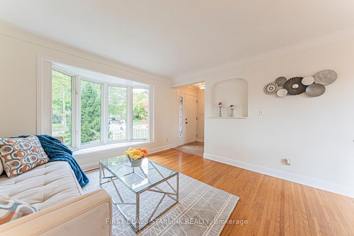 Photo 5 at 621 Dynes Road, Roseland, Burlington