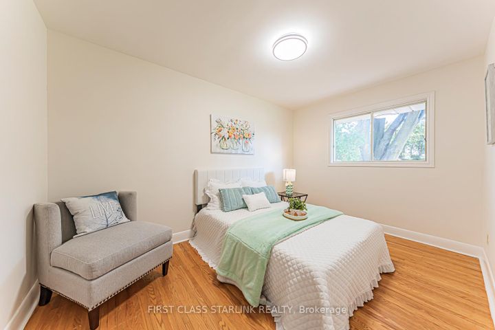 Photo 18 at 621 Dynes Road, Roseland, Burlington