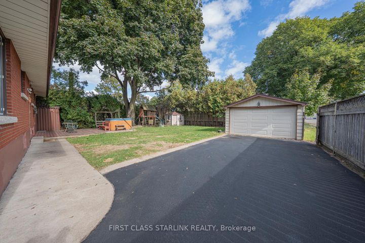 Photo 40 at 621 Dynes Road, Roseland, Burlington