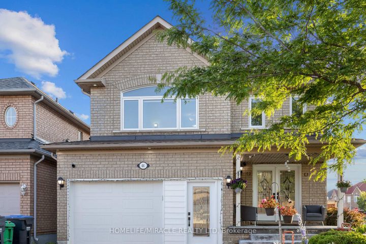 Photo 10 at 44 Newark Way, Fletcher's Meadow, Brampton