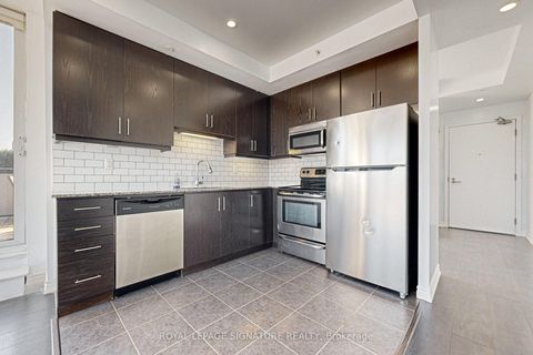 Photo 4 at 1012 - 15 James Finlay Way, CFB, Toronto