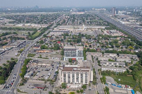 Photo 25 at 1012 - 15 James Finlay Way, CFB, Toronto