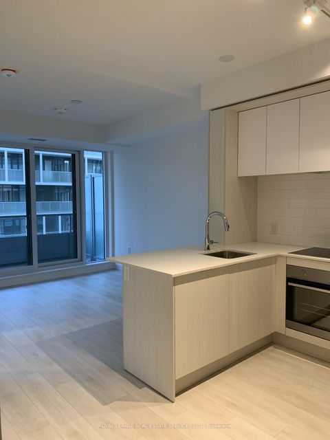 Photo 12 at 912 - 225 Sumach Street, Regent Park, Toronto